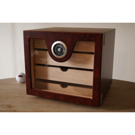 Little Humidor Cabinet Cigar Humidor in brown