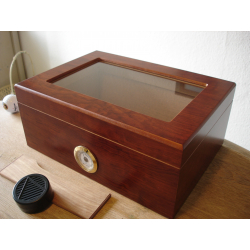 Special offer: Cigar Humidor Desk III