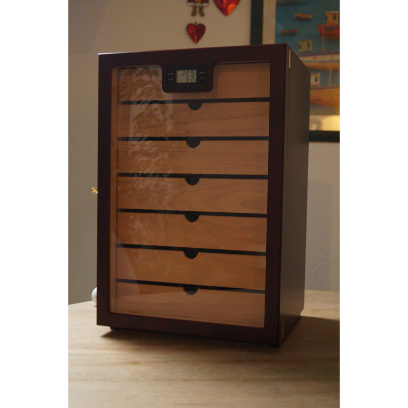 2nd Choice Germanus Veter Cigar Humidor Cabinet With Digital
