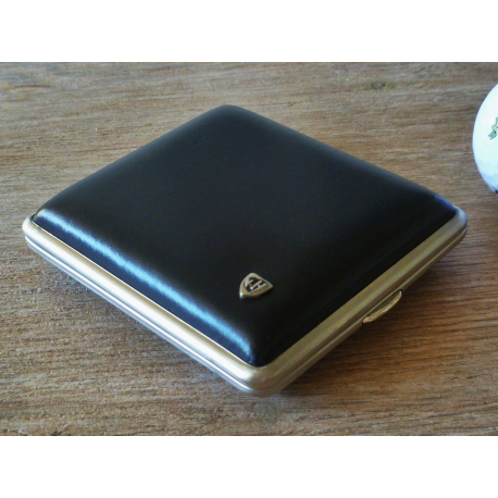 GERMANUS Cigarette Case Metal - Design Leather 2 - Spring Mechanism